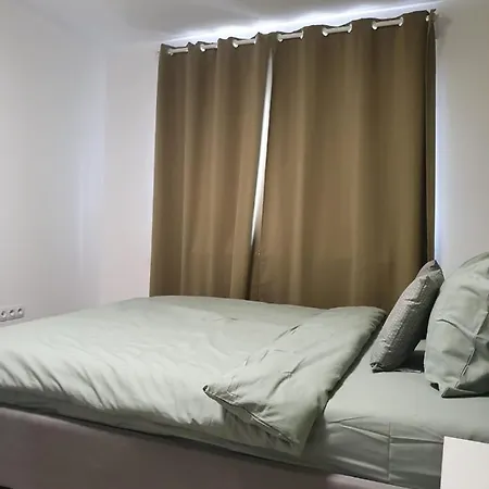 Apartamento Iris Vivo Mall 2 *