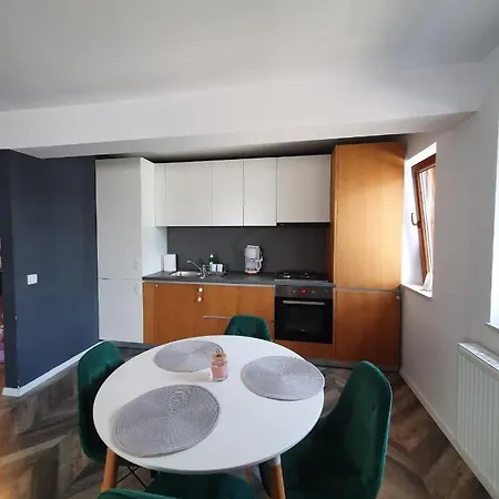 アパート Iris Vivo Mall 2 クルージュ＝ナポカ