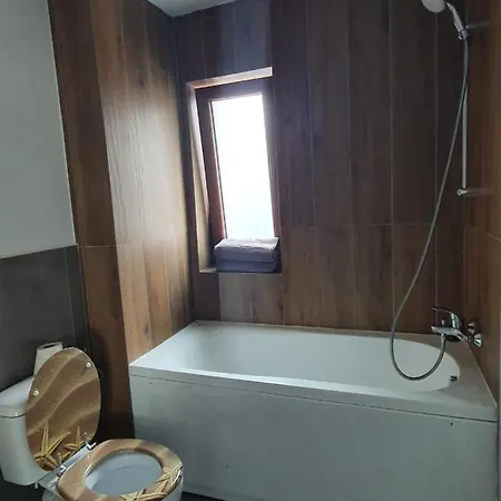 アパート Iris Vivo Mall 2 *